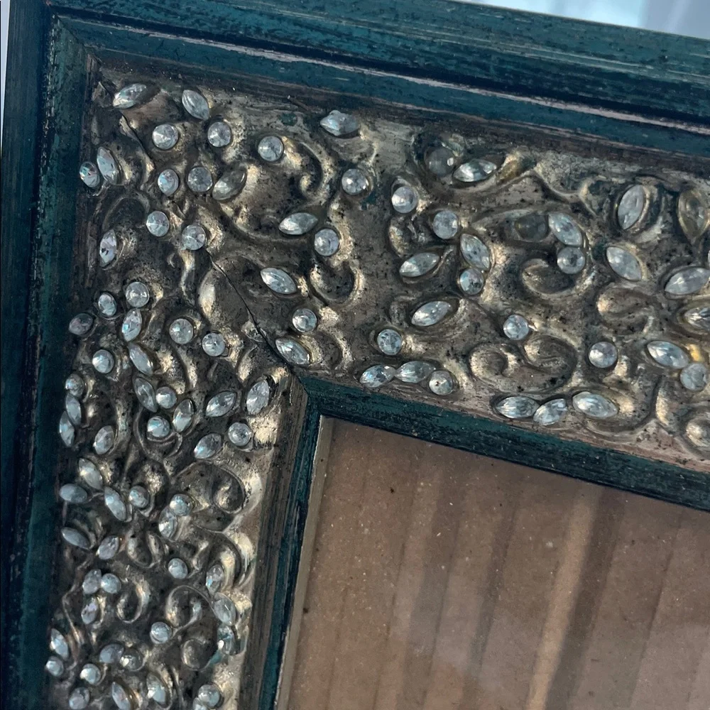 Pier 1 Green and Silver Ornate Picture Frame